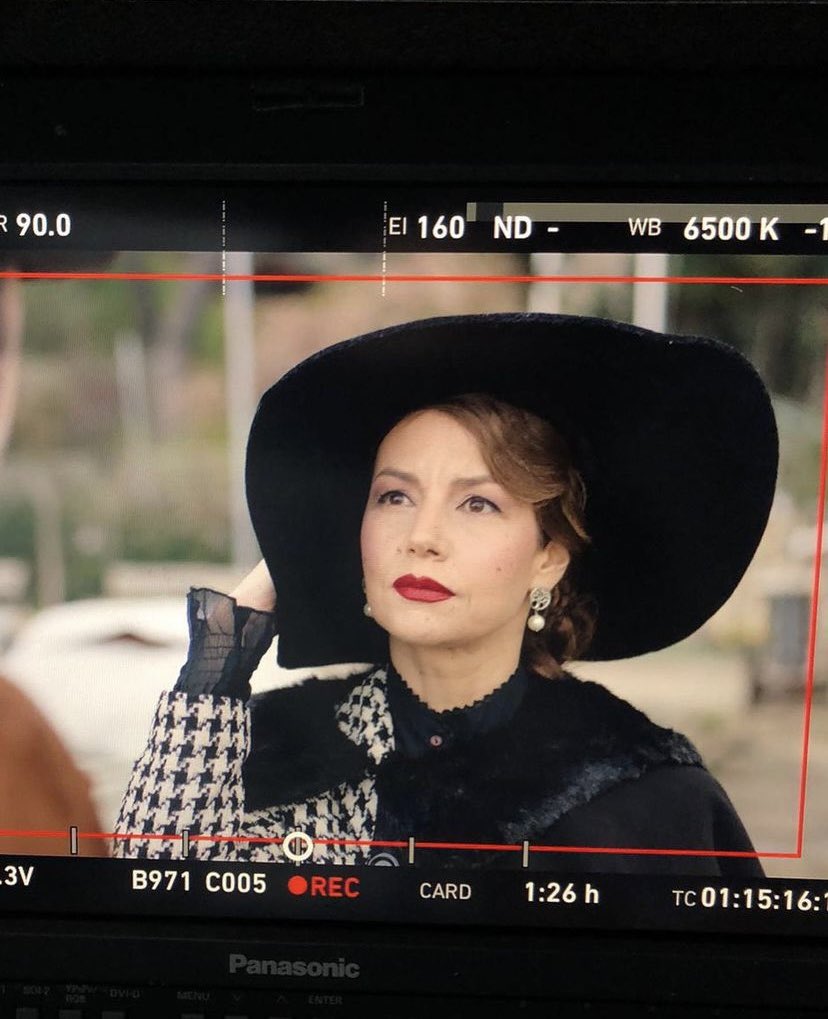 Menajerimi Ara’nın 30.Bölüm konuğu Defne Kayalar’ın tb paylaşımı🍀 <a href="/kayalar/">defne kayalar 🏳️‍🌈</a> #MenajerimiAra