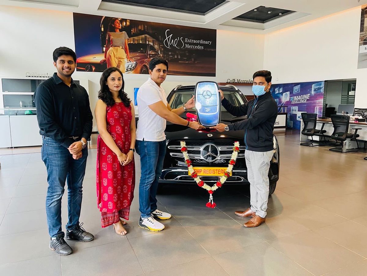 sundaram_motors's tweet photo. Mercedes-Benz Sundaram Motors welcomes Mr. Shamant Shetty to the family. We wish you all the very best and hope you have a wonderful experience in your brand new Mercedes-Benz GLC 200.
#MercedesBenz #StarDelivery #SundaramMotors #Mangalore https://t.co/QiECCt4qfa