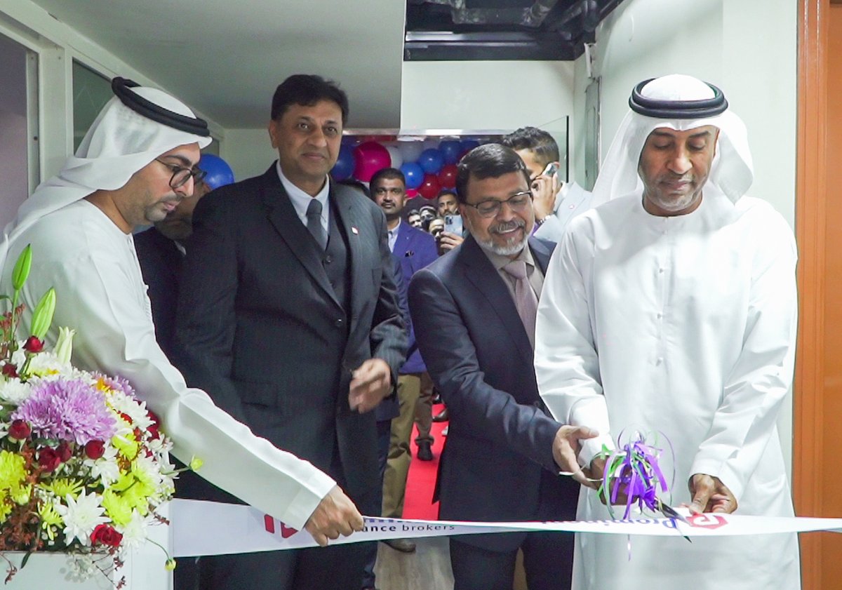 ProminentInsur1's tweet image. Our New Abudhabi Branch (Al Hosn Tower, 303, Hamdan Street) is now officially open.
The Grand opening ceremony was held in the presence of H.E Dr. Obaid Al Ketbi, Mr. Khaled Al Ahbabi, Col. Omar Mohammad Ahmad Bin Hammad Al Nuaimi, and Mr. Nadir Bin Nasir. 
.
.

#pibsecure