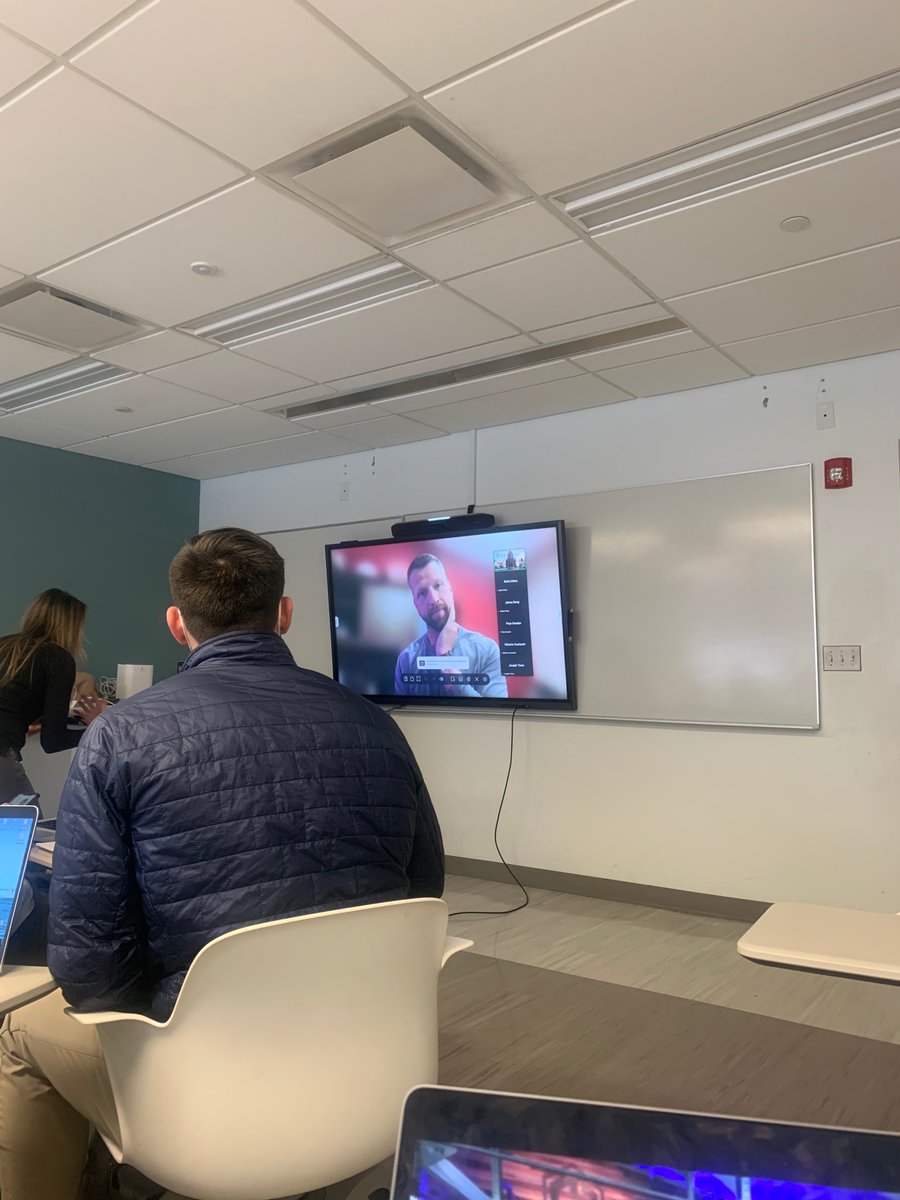 ccrawffs13's tweet photo. Thank you @Ben_J_Peterson for an awesome discussion last week on the ins and outs of @49ers football! Amazing to see the effects of nutrition on all aspects of football. @DrexelNutrition @nyreedardarian #sportsnutrition #49ers https://t.co/h8kC2D4kB1