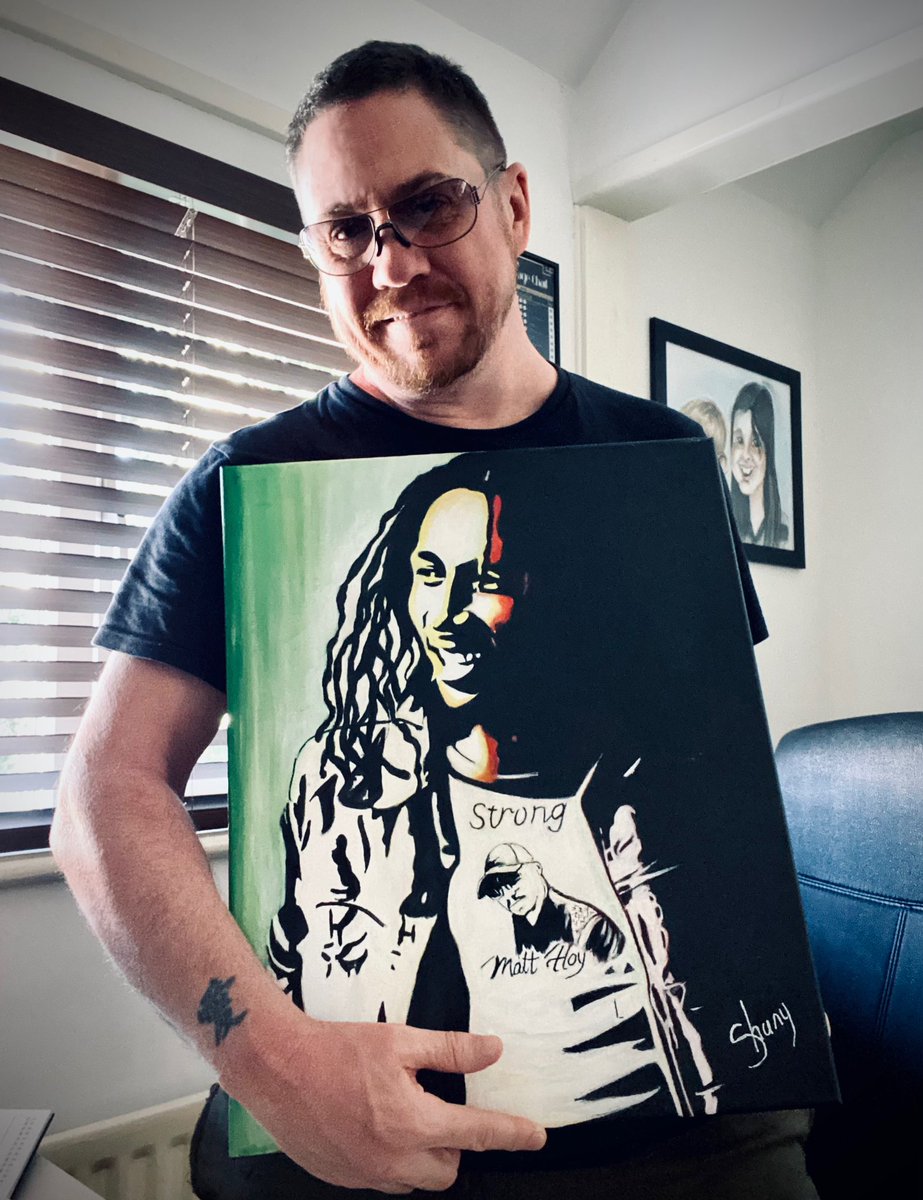 MattHoyOfficial's tweet photo. Thank you SO much to the amazingly talented Shany Hagan for this beautiful piece of artwork. I shall cherish it forever 🙏🏼❤️
#strong @ShanyHagan #cherished @MattHoyOfficial https://t.co/FFMz4Y0oJZ