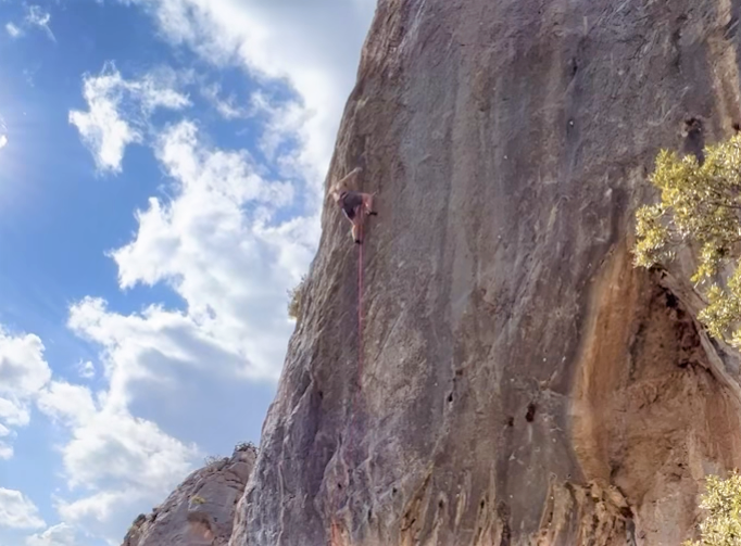 Rocking the climbing news over the weekend was <a href="/hazel_findlay/">Hazel Findlay</a> becoming the second British woman to climb 9a with her recent ascent of Esclatamasters in Lleida, Spain.

👉 ow.ly/i3HF50IirG7