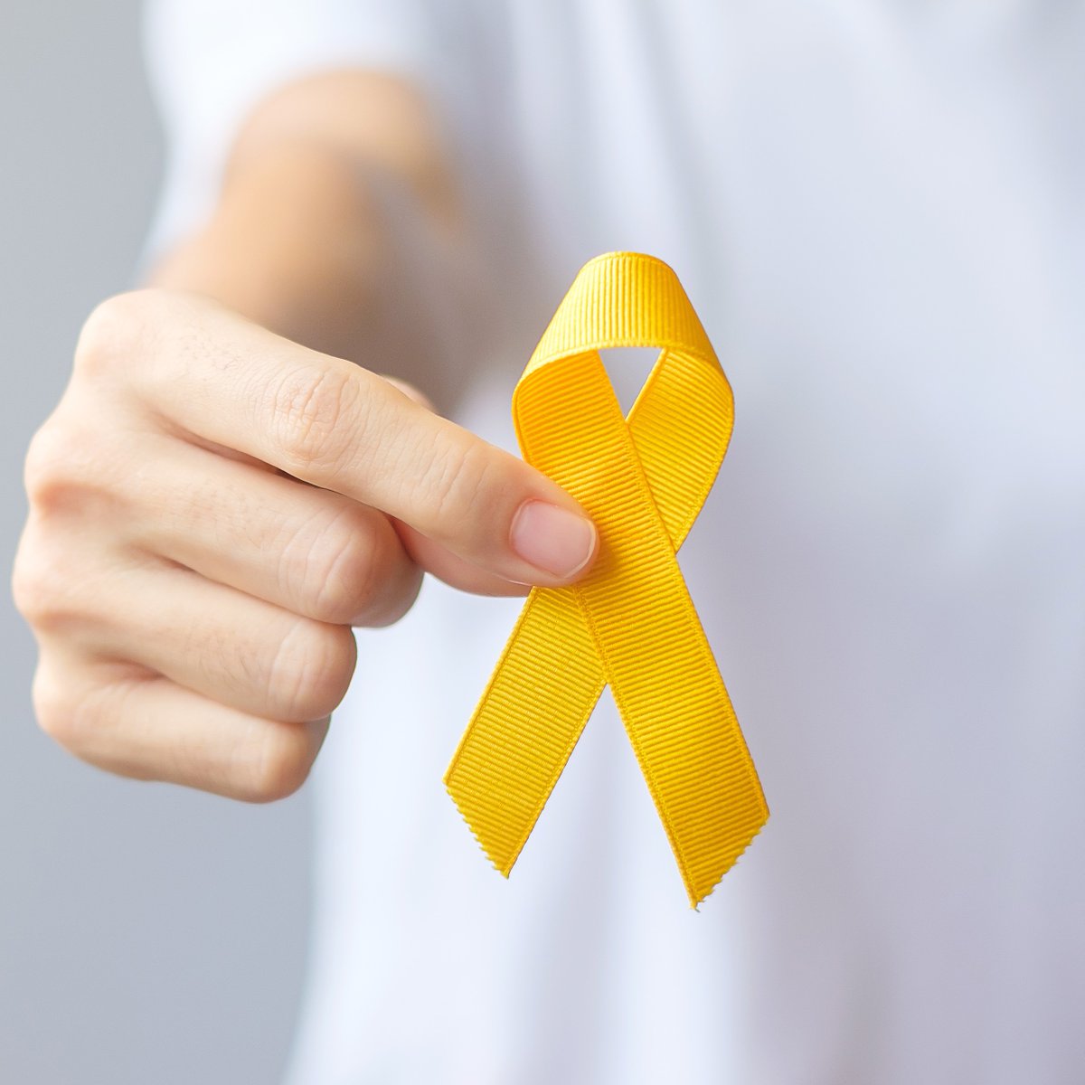 La #Endometriosis aún hoy sigue siendo un tabú y sus síntomas son ignorados, aunque la sufren más de 1 millón de mujeres en nuestro país, pero serán muchas porque, como decimos, aún se tarda demasiado en diagnosticarla.