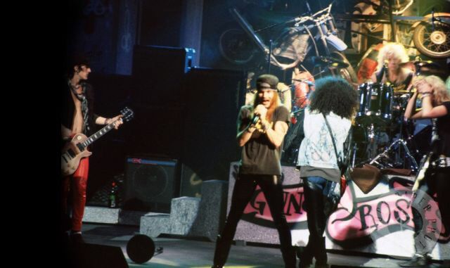 Guns N' Roses every time tweet media