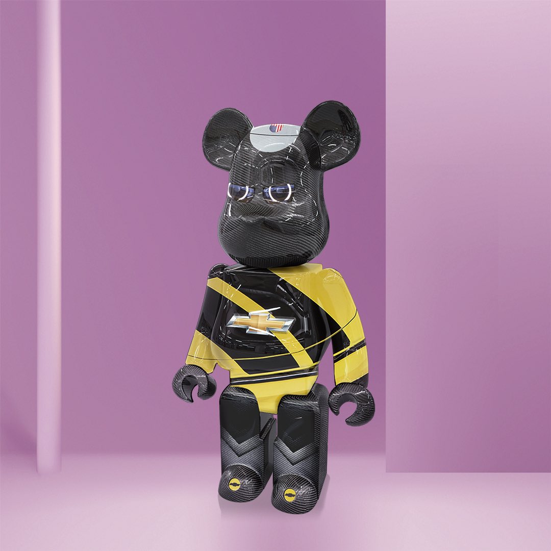 NFTshka's tweet photo. «BearBricks_carbon #NFT»  0.05 ETH 

BearBricks carbon fiber - high strength and lightness of the material. The style of luxury cars.
We specialize in the production of carbon fiber products.

Author: BearBricks_Sofia 
https://t.co/uT4o8iBrC9 https://t.co/w0XEvdSs0R