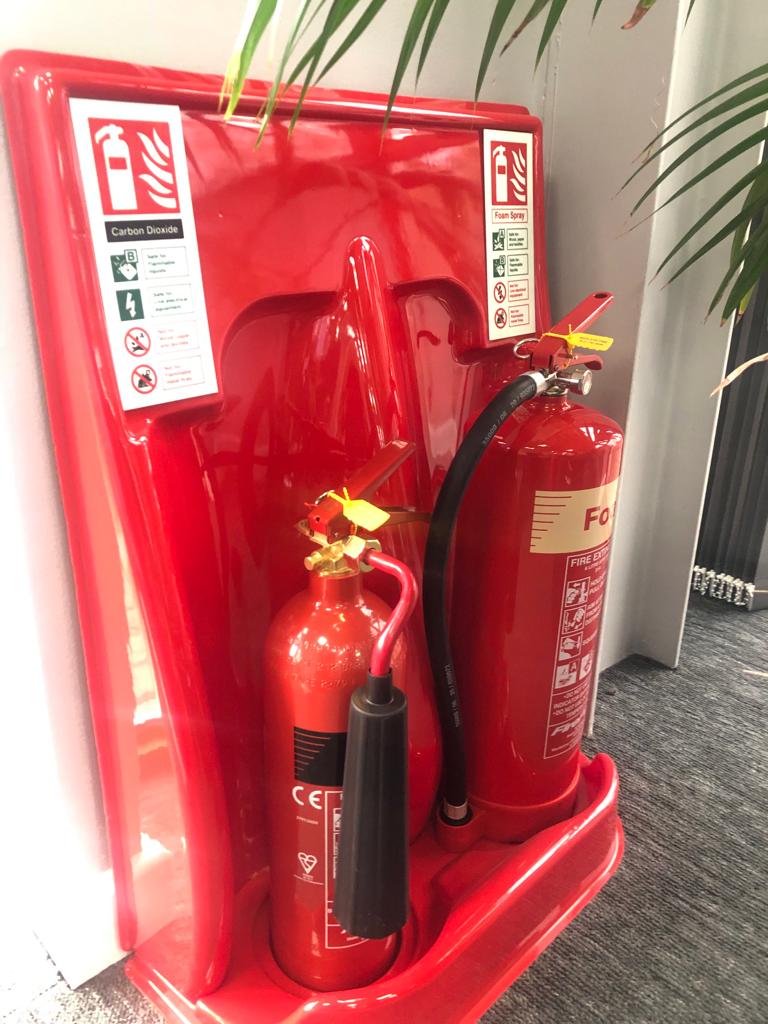 Midland_Fire's tweet photo. Another batch of #FireExtinguishers being dispatched to a new customer in #Solihull.

For all your fire extinguisher needs, contact us at your leisure.

Sales@midland-fire.co.uk | 
0121 745 8444 | https://t.co/VUnDKzRnwf https://t.co/fYf5OzmLTk
