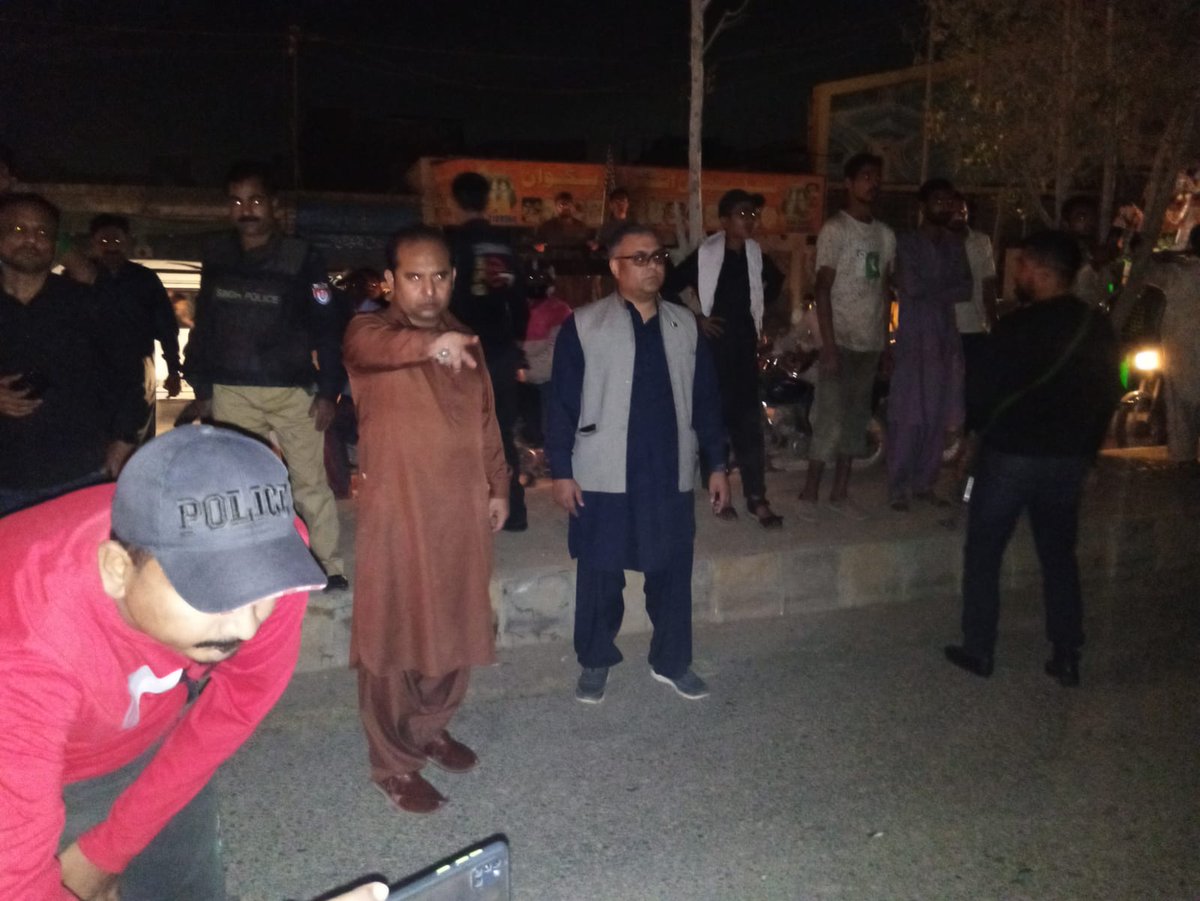 OfficialDmcwest's tweet photo. Our Team along with Office of DC West *Nallah Blast at Gulshan e Bihar due to gas leakage UC 16 Orangi Zone Momin a Bad Sub Division DMC west.* #KarachiWorks #karachi #dmcwest https://t.co/GvMTJKflI2