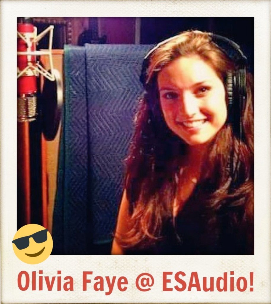 musicandpost's tweet photo. #ESAudio 🎧 #RecordingStudio in #LosAngeles, #CA 🌴 Wishes the #Talented #Singer #OliviaFaye 🎤 Good Luck TONIGHT on #AmericanIdol ⭐! 😀

Pic of Olivia on the #Mic 🎤: https://t.co/ctgZh3BcIh 2022 📸

#MemoryLaneMonday #BossLady #JamminJo #JoAnnBush #OpenCallProductions https://t.co/bQ4EUe8SC4