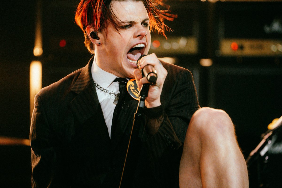 The Late Late Show with James Corden على X: "Delighted to have Rose McIver, @tonyhawk and @yungblud on #LateLateShow tonight! https://t.co/rnSJAmeJkO" / X