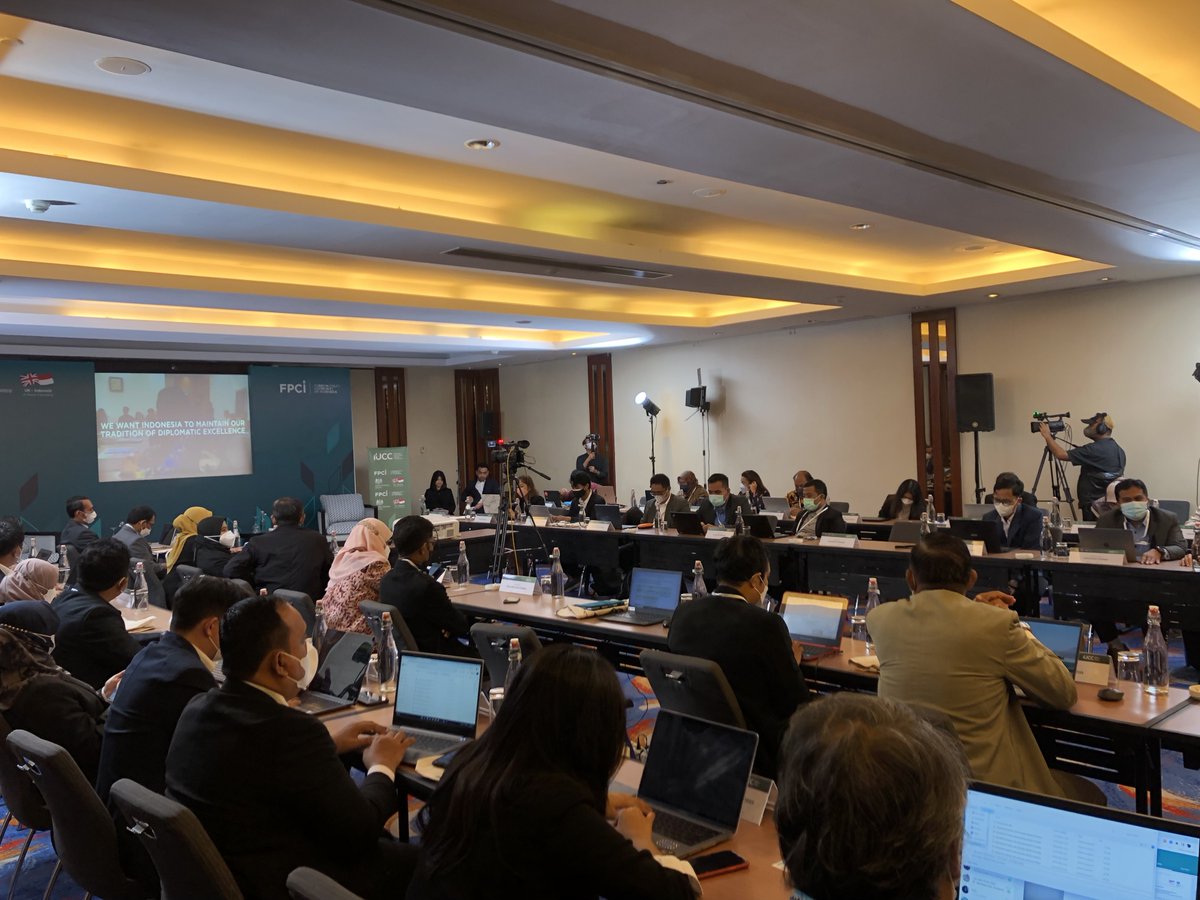fpcindo's tweet photo. Indonesia Universities Climate Conference (IUCC) is starting. 60 universities are participating. #IUCC #IndonesiaUniversitiesClimateConference. https://t.co/XNkcroQdpA