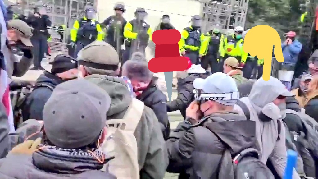 Nightvi17337331's tweet photo. #GreyGasMask 0:01 pulling out from front. https://t.co/EPcCsxjnwk
