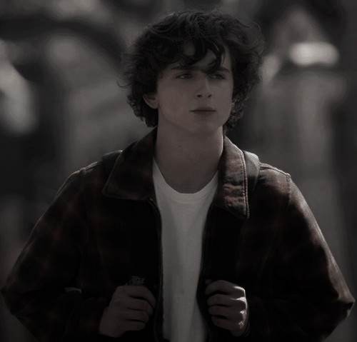 OPENINGSLASH's tweet image. ;; thinking. . .
many thoughts, 
thoughting even.