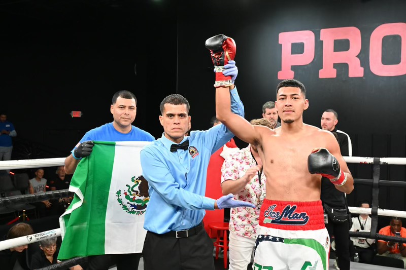 FightAction's tweet photo. Najee Lopez, @DanielBlancas24, Darrelle Valsaint and Jan Paul Rivera all Score Knockouts Over the Weekend https://t.co/hxXtSPnsKk @timvannewhouse #Boxing #Boxeo #ProBoxPromotions photos by @DamonGonzalez_ https://t.co/LoaoYuknZK