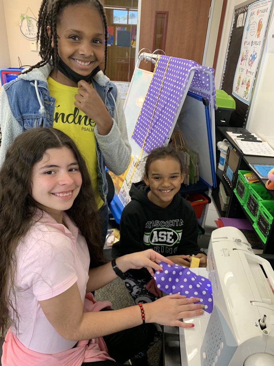 Sewing passion projects! ❤️ ⁦<a href="/HumbleISD_ASE/">Atascocita Springs</a>⁩