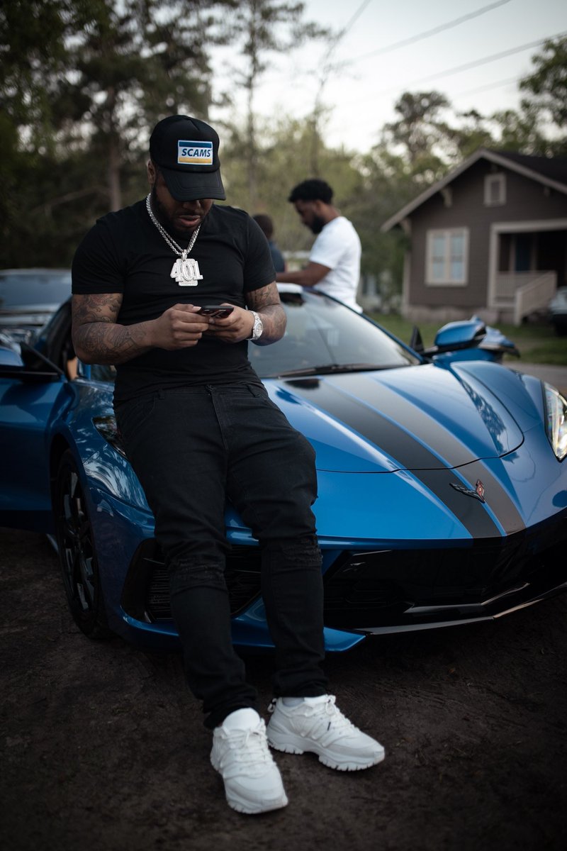 PRATTCITYSAVAGE's tweet photo. We praised the trenches like we ain’t lose most of our n#%gas in it! 💫🌊 #LONGLIVEDAGUYZ #FREEMYBOYZ https://t.co/taa0oePedG