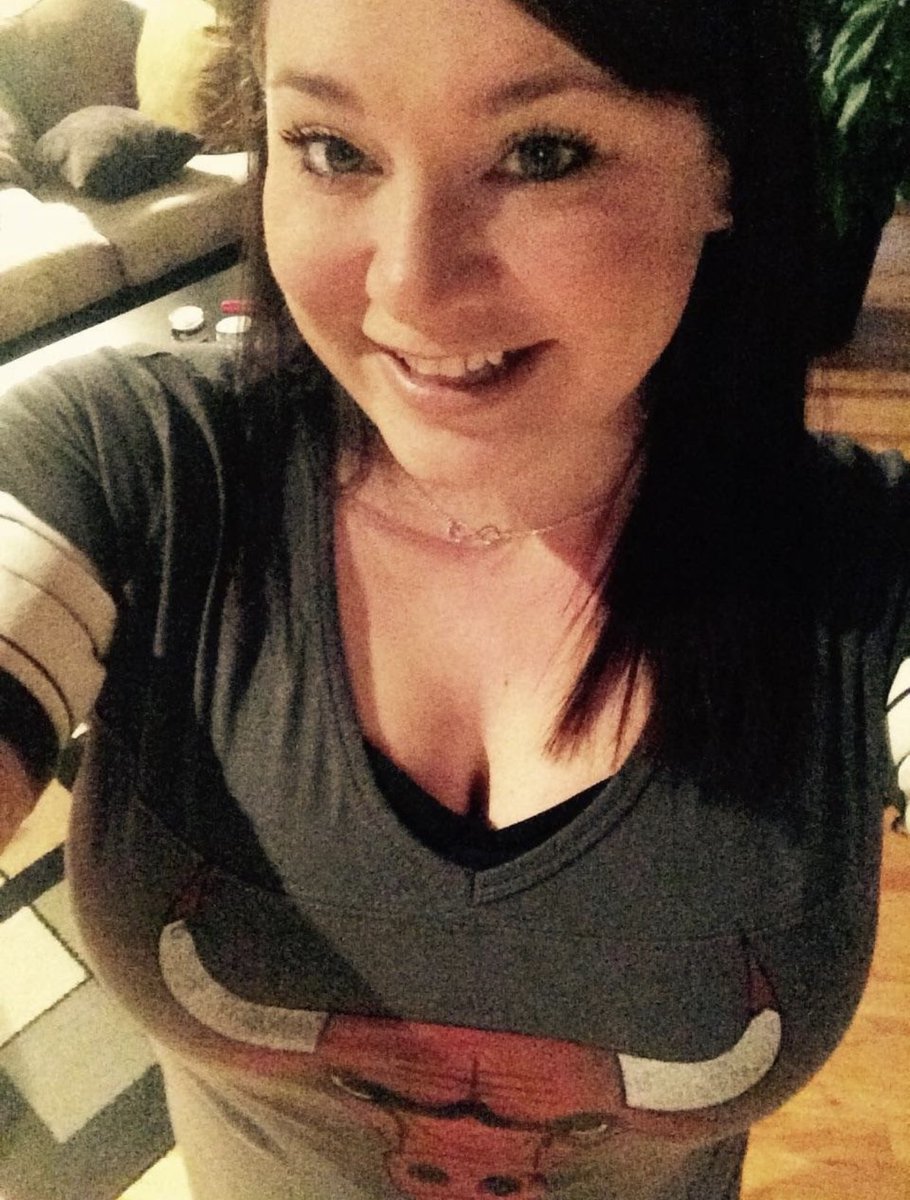 20 Retweet for nudes