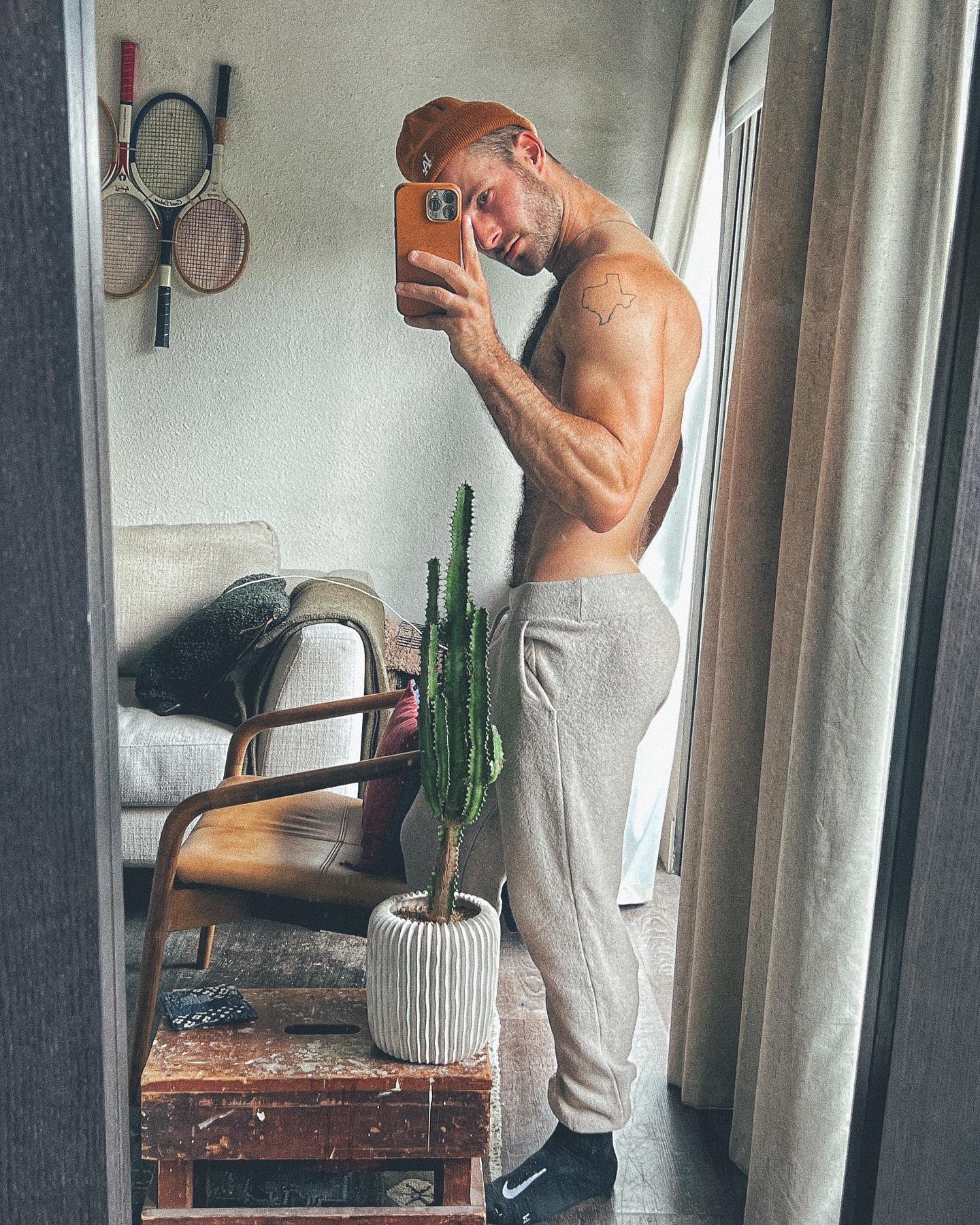 Winston Rice on Twitter: "I love rainy days https://t.co/9vJwcOvcKL