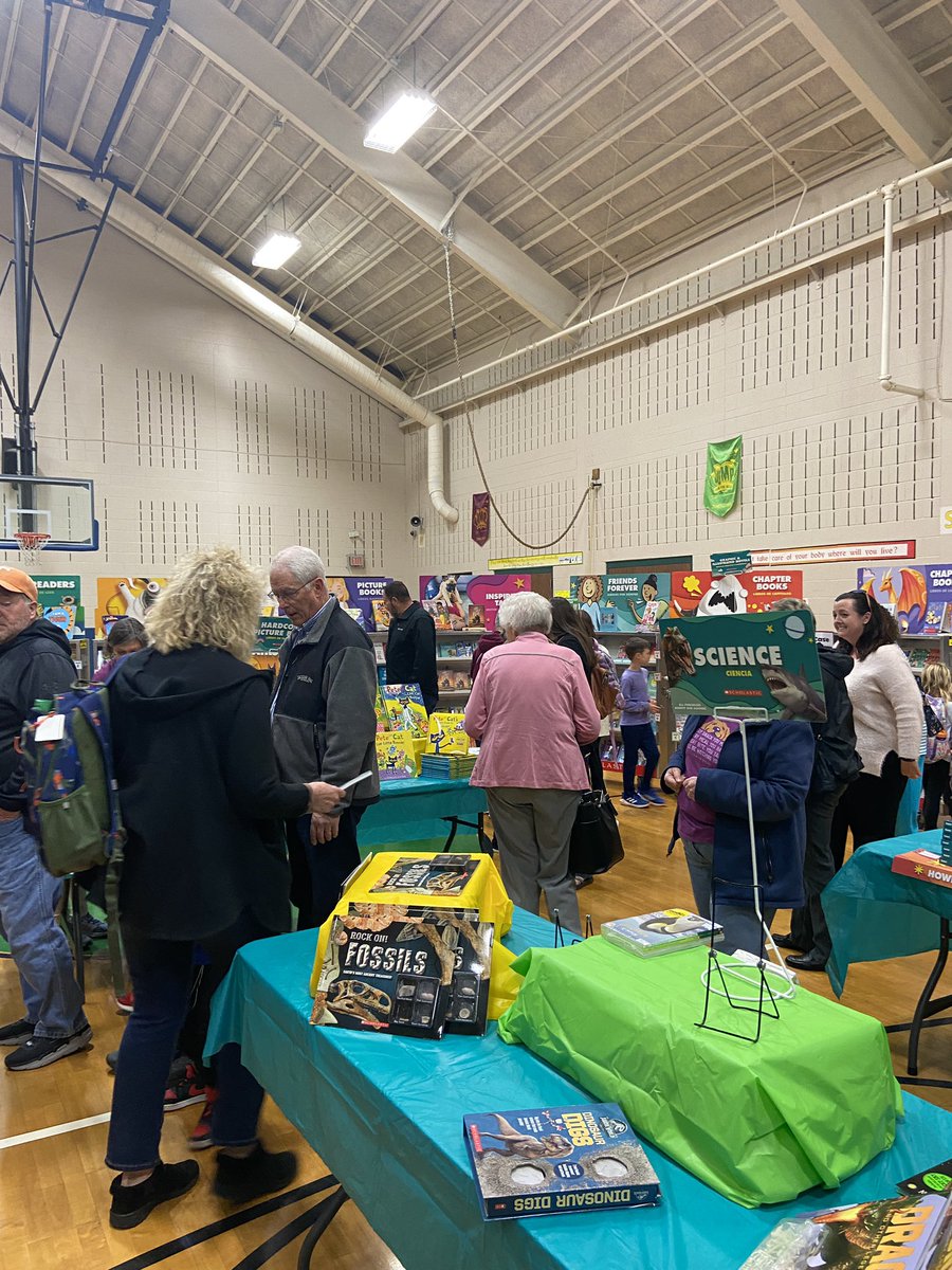 Grandparents are such a wonderful blessing when they come to support our literacy efforts and their grandchildren at book fair. Also, we had rock star parents serving coffee and cookies. What a great team effort. <a href="/jcityTNschools/">JohnsonCitySchools</a> <a href="/LakeRidge_JCS/">Lake Ridge Elem</a>