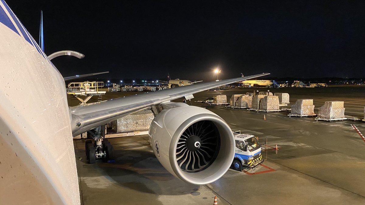 DavidDerognat's tweet image. The raw performance of the 777F will always amaze me. Despite an abnormally long route considering the geopolitical context, and almost 16 hours of flight, we still manage to bring back a 72 tons payload from NRT. Having this aircraft is a great asset for an airline! #B777F
