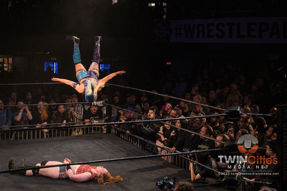 TwinCitiesMedia.net (@tcmdotnet) on Twitter photo What's Sunday night without a good old fashioned beatdown? No, not that one.........
THIS ONE!!! <a href="/f1rstwrestling/">F1RST Wrestling</a> <a href="/FirstAvenue/">First Avenue</a>
bit.ly/3DhbpUu What's Sunday night without a good old fashioned beatdown? No, not that one.........
THIS ONE!!! <a href="/f1rstwrestling/">F1RST Wrestling</a> <a href="/FirstAvenue/">First Avenue</a>
bit.ly/3DhbpUu