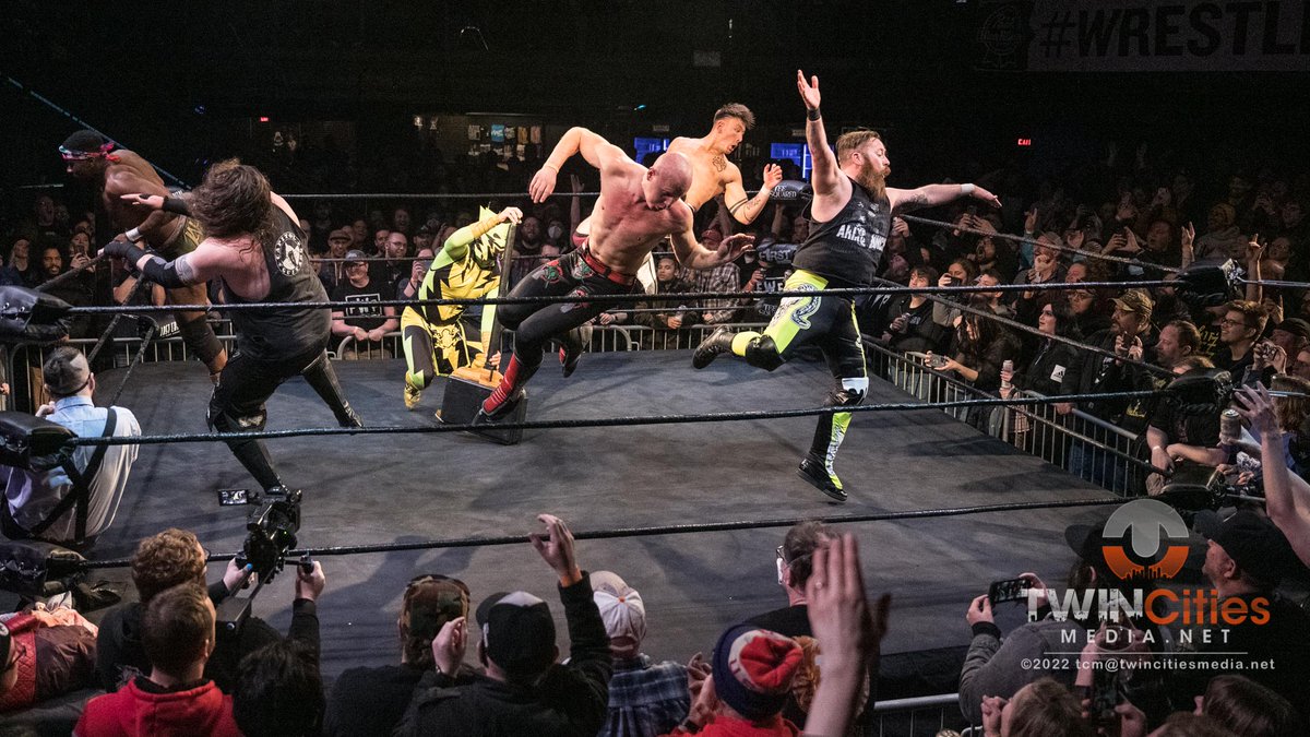 TCMdotnet's tweet image. What's Sunday night without a good old fashioned beatdown? No, not that one.........
THIS ONE!!! @f1rstwrestling @FirstAvenue 
bit.ly/3DhbpUu