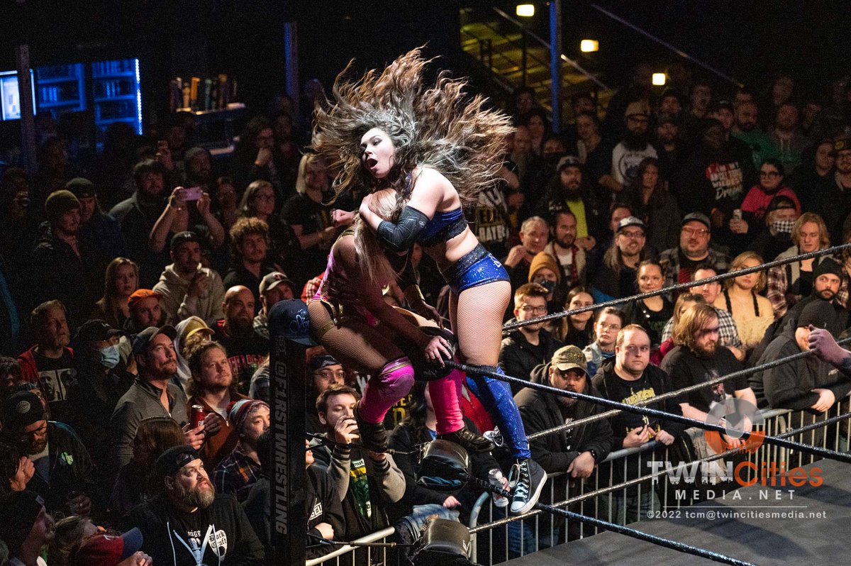 TCMdotnet's tweet image. What's Sunday night without a good old fashioned beatdown? No, not that one.........
THIS ONE!!! @f1rstwrestling @FirstAvenue 
bit.ly/3DhbpUu