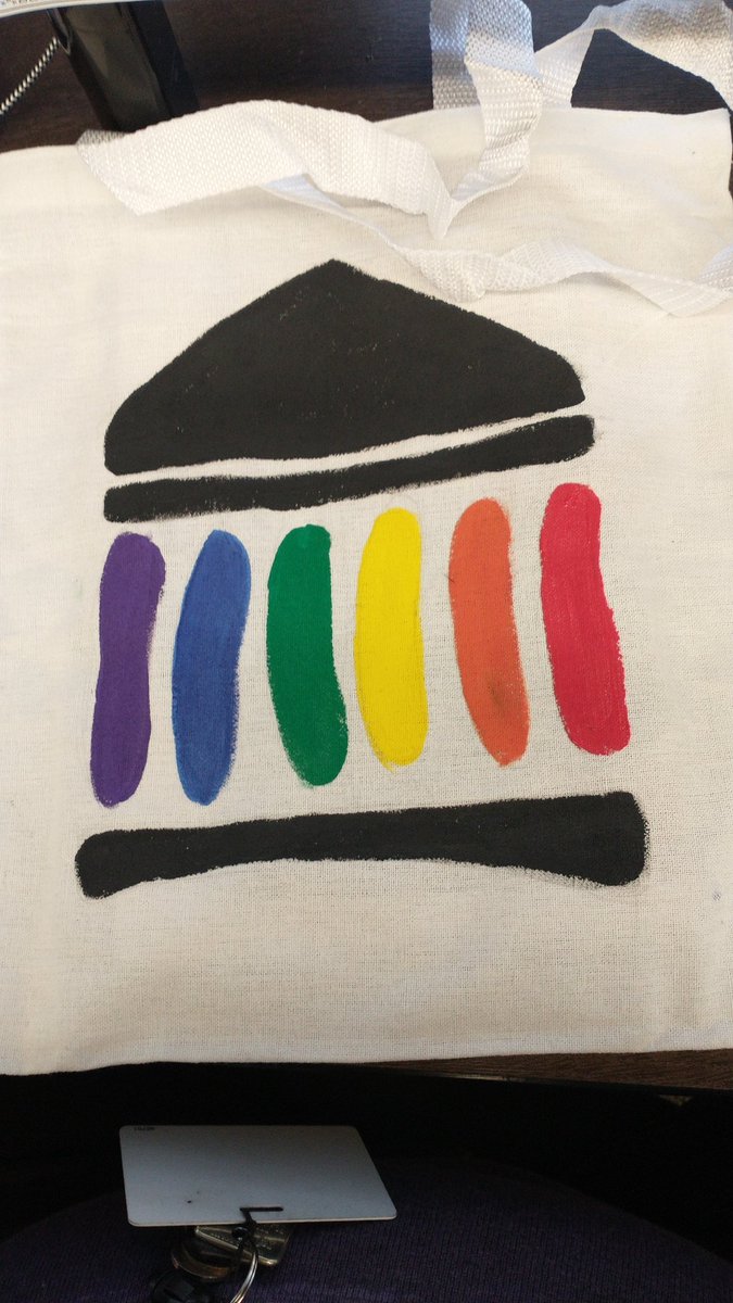 DancingQuill's tweet photo. I inherited a vast amount of fabric paint in the teen department for unknown reasons, so today we started using it on canvas bags. Really fun and inexpensive (if you happen to have a stash of paint). #LIS7423 https://t.co/H6JXne2YHx