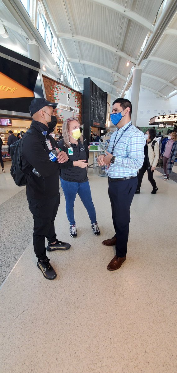 Consistency Team sharing insight with <a href="/csarkari/">Cyrus Sarkari</a> here in EWR! Looking forward to sharing best practices with all of our wonderful CS agents! Customer D:00 here we come! <a href="/chahin_hector/">UA HEC</a> <a href="/MikeHannaUAL/">Mike Hanna</a> <a href="/rodney20148/">Rodney</a> <a href="/KevinSummerlin5/">Kevin Summerlin</a> <a href="/Jordan_Bykowsky/">Jordan Lynn Bykowsky</a> <a href="/JMRoitman/">Jon Roitman</a>