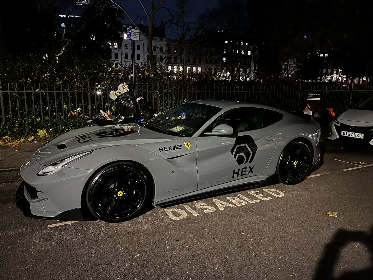 @RobertDougScott @RichardHeartWin Is it this one? Saw it parked outside the HEX731 gathering in London. What a beautiful Ferrari