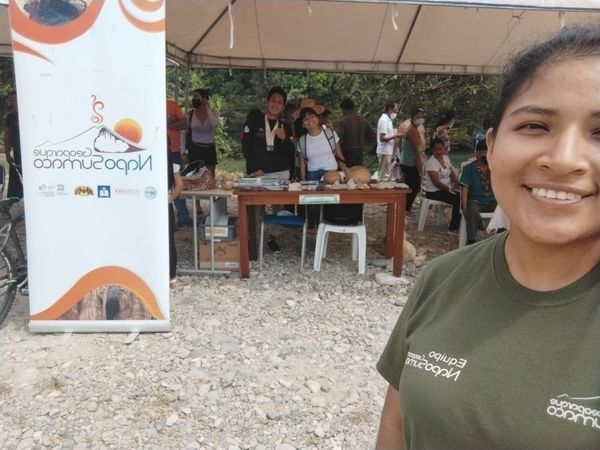pushakrunanapo's tweet photo. 📆El 08/08/2021 los #YuyaiwaPushakRunaKuna realizaron la feria “𝐕𝐚𝐥𝐥𝐞 𝐒𝐚𝐠𝐫𝐚𝐝𝐨 𝐝𝐞 𝐂𝐨𝐭𝐮𝐧𝐝𝐨 𝟐𝟎𝟐𝟏” en donde expusieron en que consiste el @GeoparqueS, los geositios que lo conforman, la geología de estas zonas y  las rocas recolectadas en estos geositios.🥰 https://t.co/a5o48nM2F3
