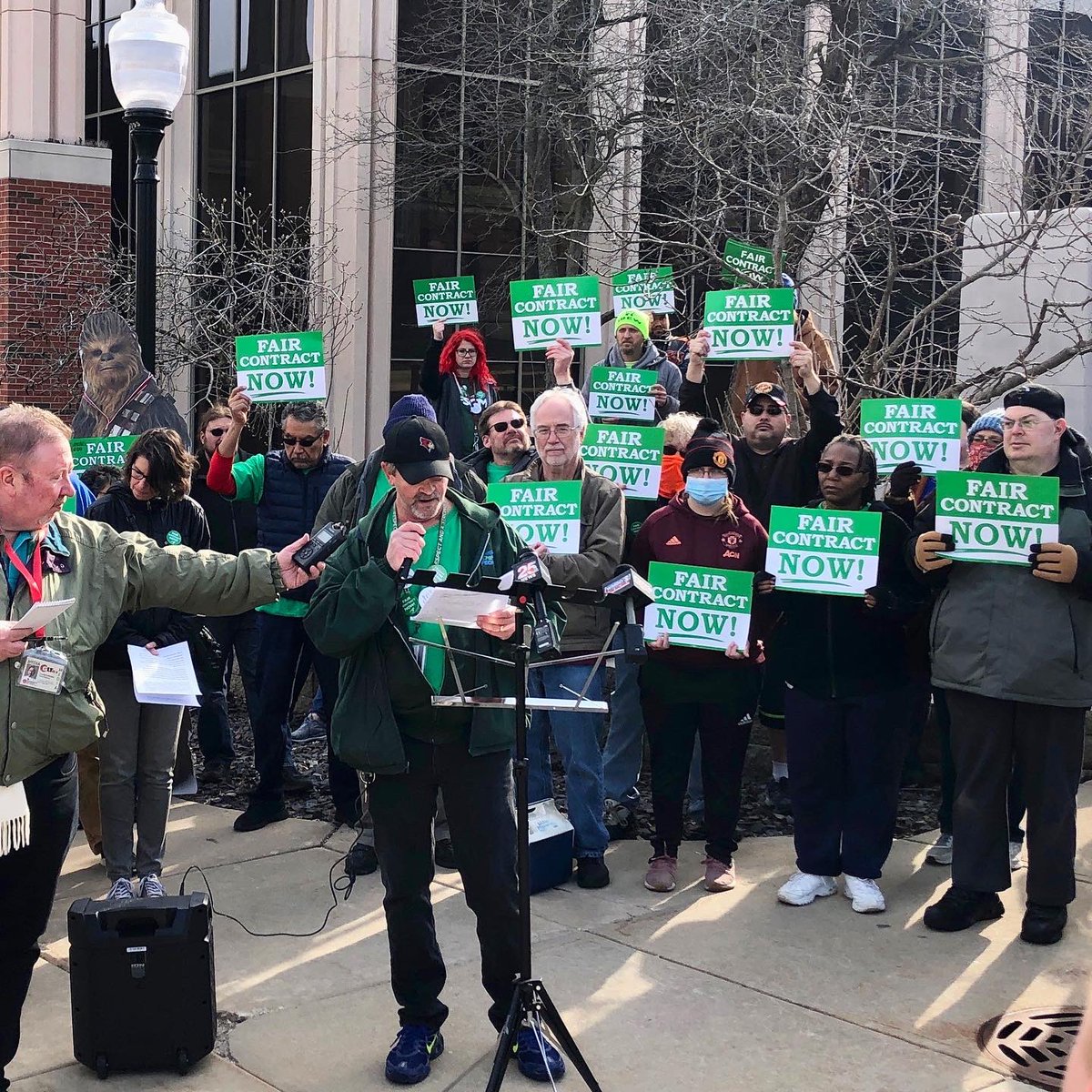 afscme31's tweet photo. AFSCME Local 1110 at Illinois State University announced today that an overwhelming, near unanimous 96% voted YES to authorize a strike. Workers are standing up for fair wages and respect. #strike #1u #isu https://t.co/9sD4pHZ5ER