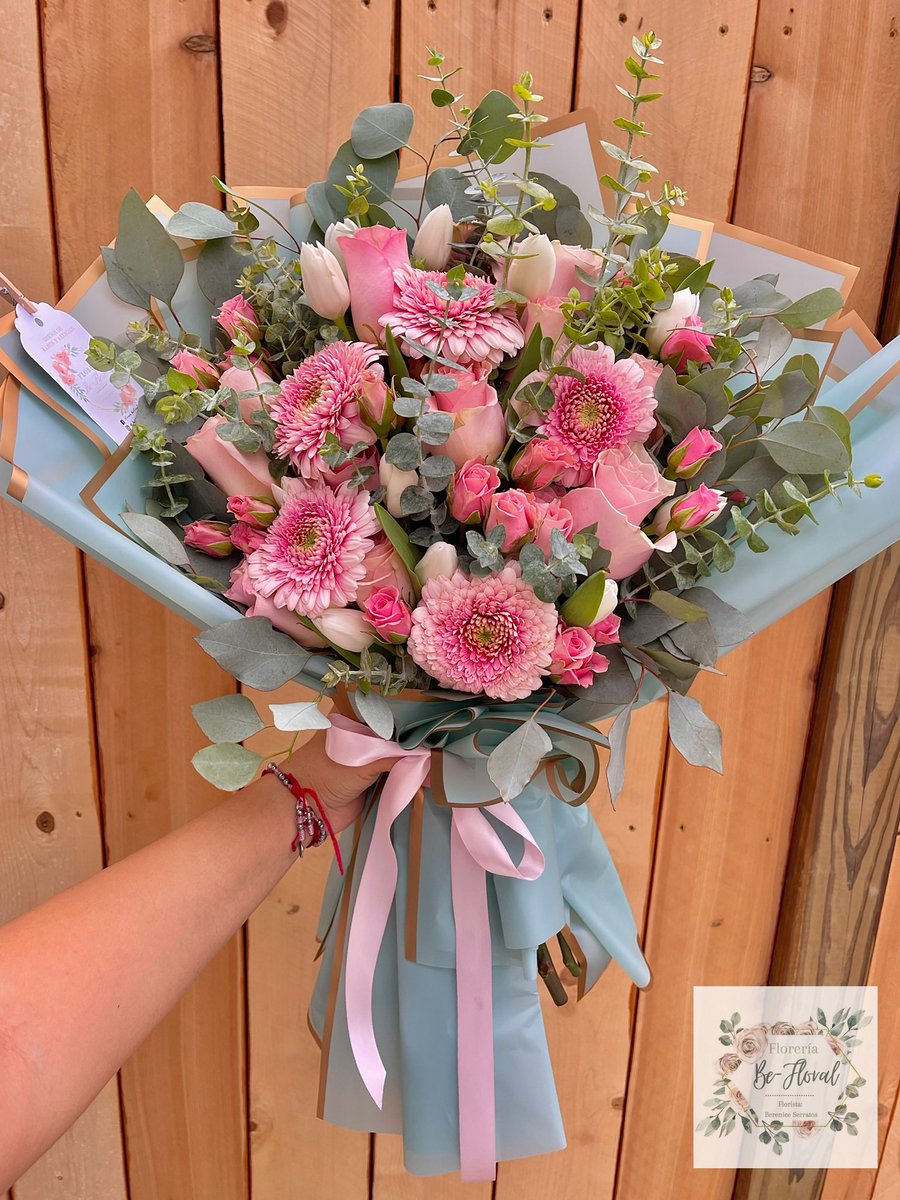 _BeFloral's tweet photo. Our favorite!!! Pinks 🌸🤍 #FloreríaBeFloral https://t.co/nru0xpAv56