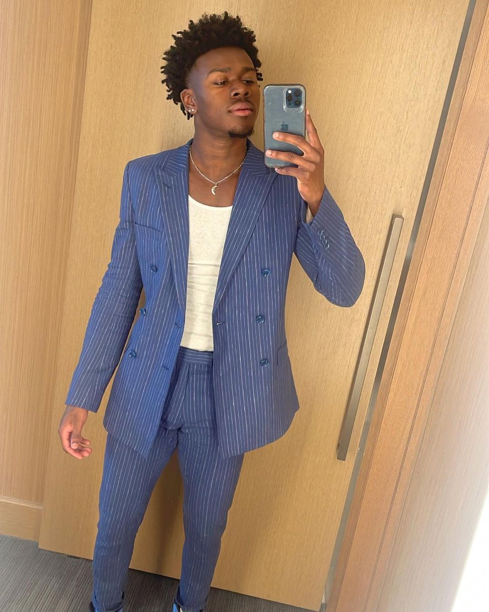 Hollywood Week is TONIGHT!! AT 8 PM! TUNE IN! #AmericanIdol