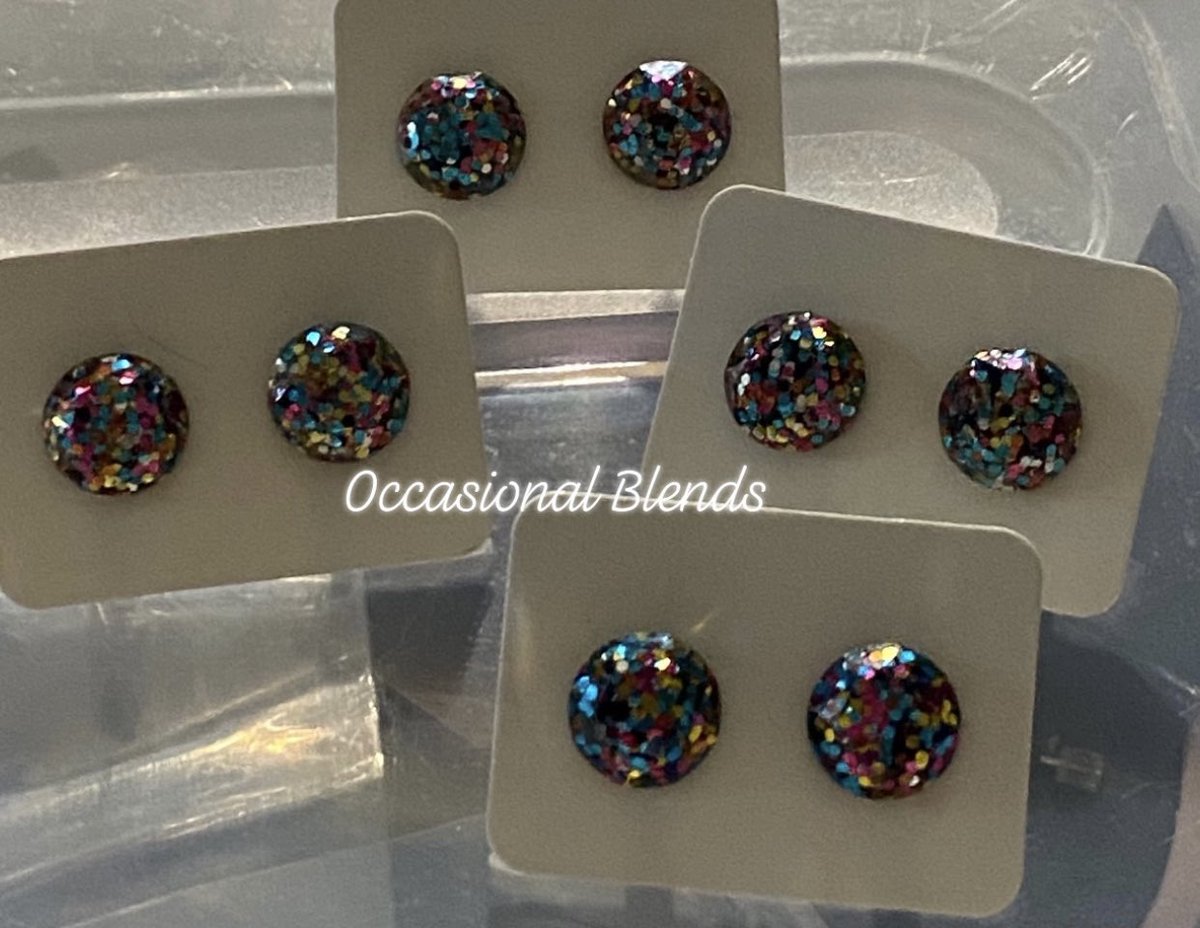OccasionalB's tweet photo. Earrings are available on the website at https://t.co/CEhYvlSBxh https://t.co/wyy6MOQ3tU
