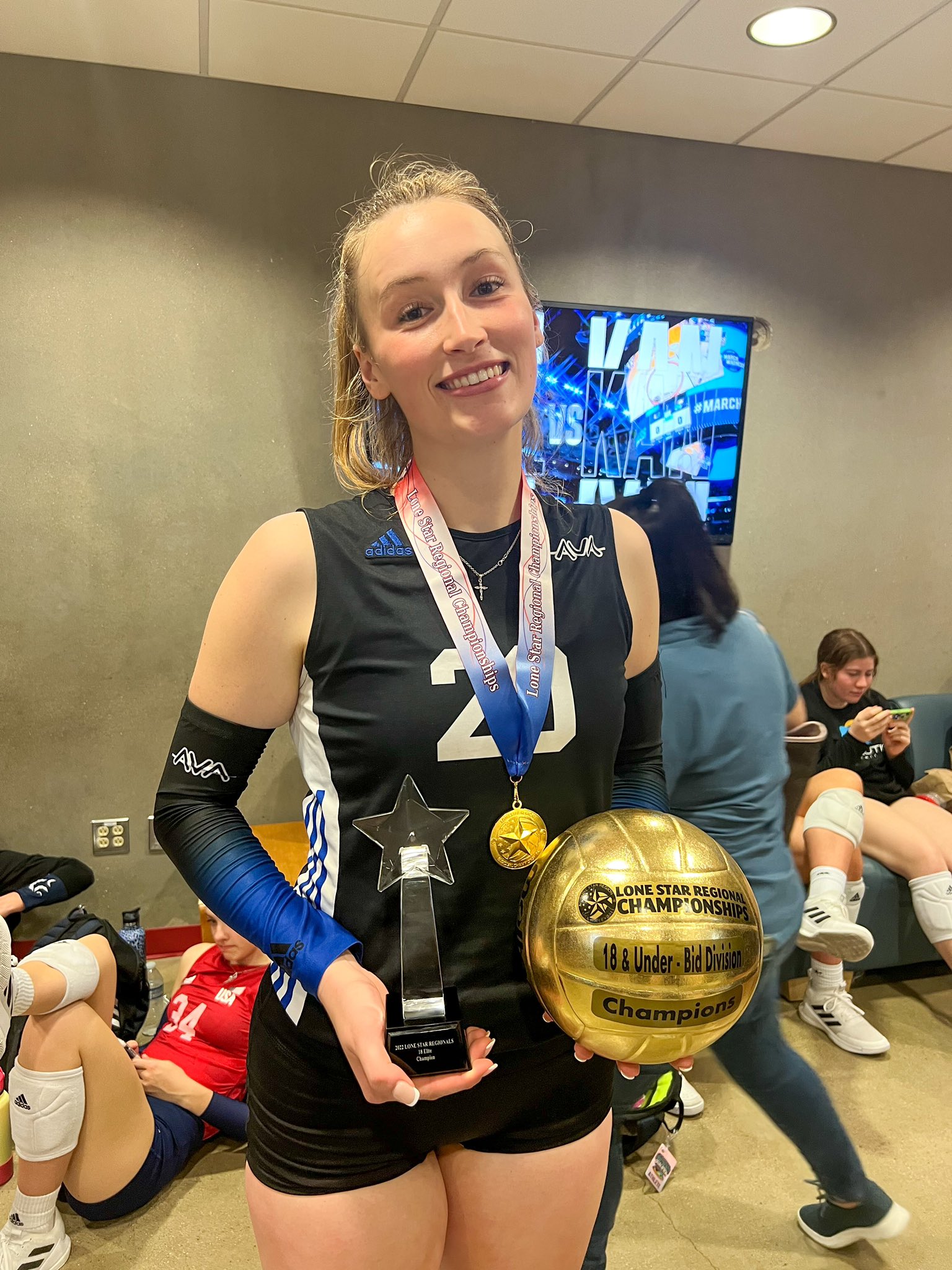 Emma🌺 on Twitter "Finished 1st at Lone Star Regionals and ready for