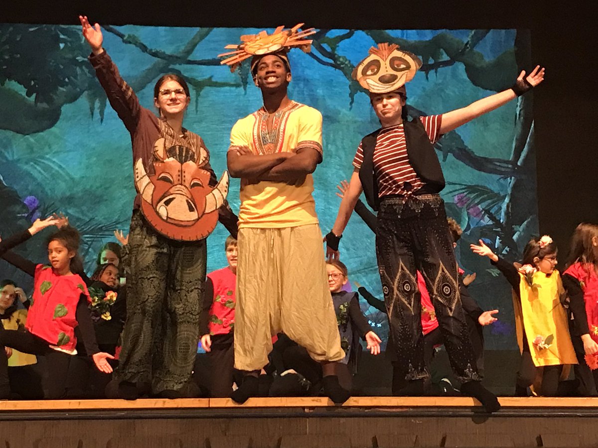 SingingAviators's tweet photo. Dress rehearsal!  Show opens Thursday, get your tickets here! https://t.co/RybGum3Qtp https://t.co/uSenuvZ0F3