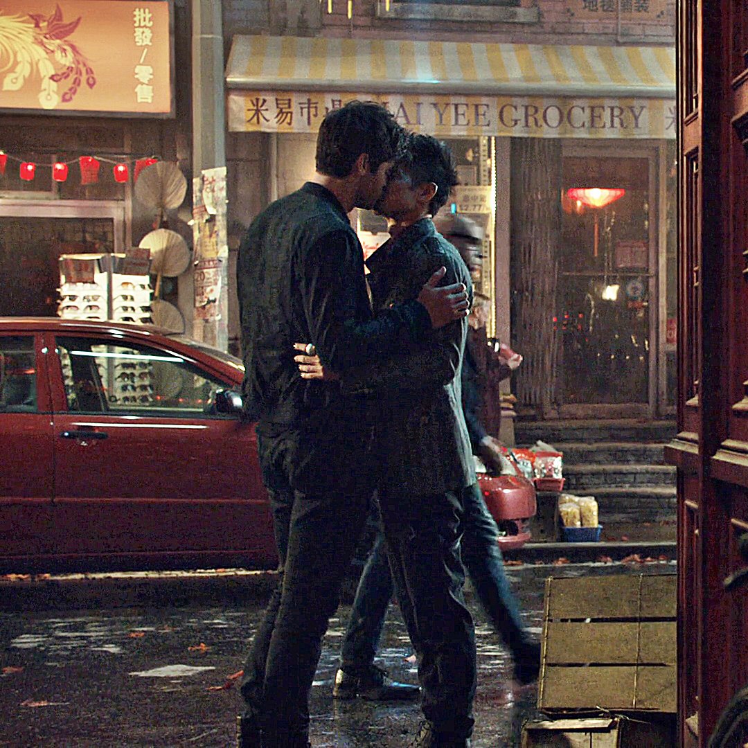 Pandoro77's tweet photo. #Shadowhunters #SaveShadowhunters https://t.co/bI2Q933tha