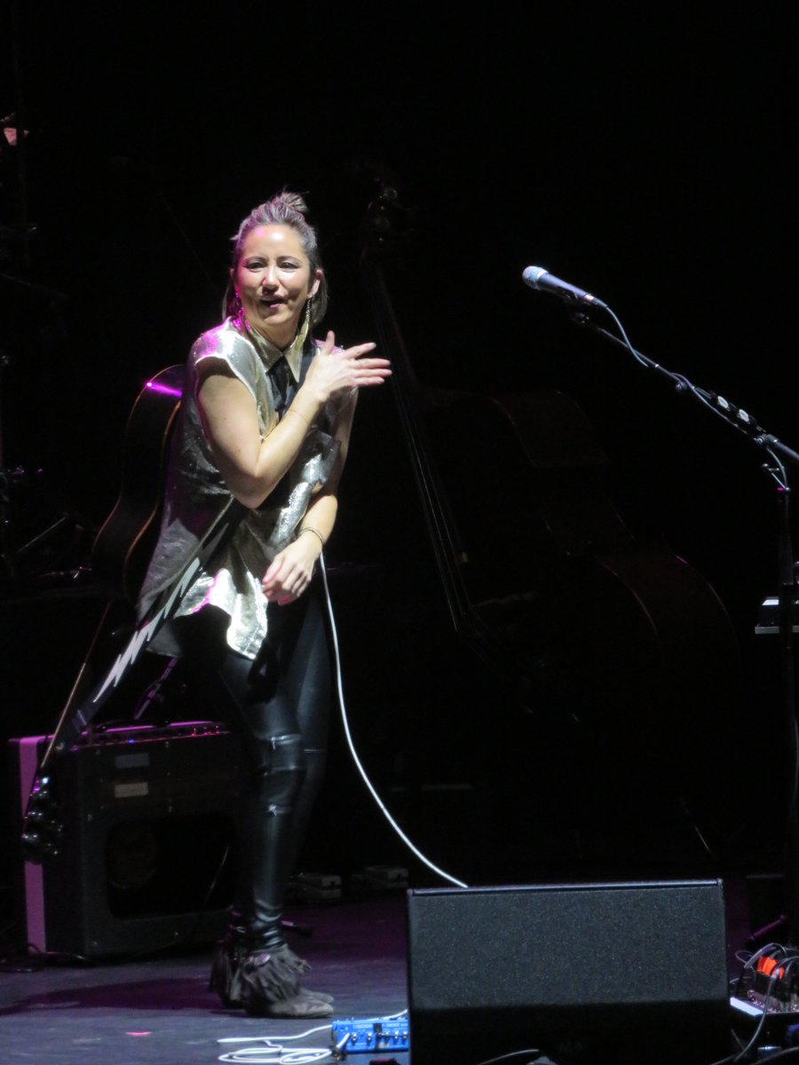 SquaredChing's tweet photo. Ooooooh yeaaaaah! 🥳So happy get to see @KTTunstall rocking at Royal Albert Hall! ❤️🎸Loving all the mashup songs too! 😎 https://t.co/IlOyKthVa9