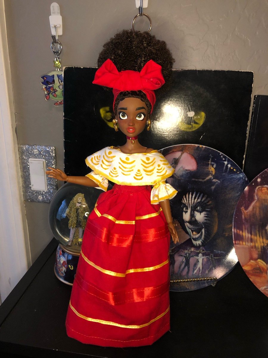 floodsmybrain's tweet photo. after a LOT of hard work i finally have a custom dolores doll! #Encanto #doloresmadrigal https://t.co/RhFkFNUcPL