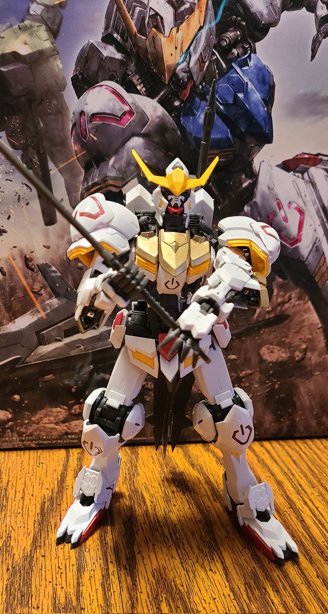 thtONEguyTREVOR's tweet photo. 👁👄👁 Hell yeah, finished my first Gundam kit, didnt know there were different classes so I started off with a Master Class build. Tough but pretty fun. https://t.co/DR24DRgs2O