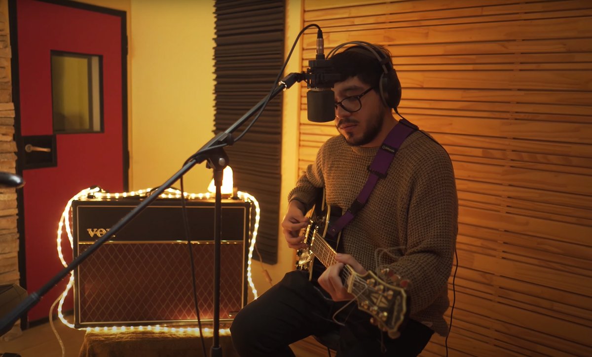 grete_the's tweet photo. Hoy lunes 28 a las 22hs va a estar disponible en nuestro canal de youtube una versión a piano, guitarra y voz de Time After Time (Chet Baker version). Tocada en vivo por Ricardo Julio y Migue Sanchez en el estudio Invisible. https://t.co/dbvbcJIh1S