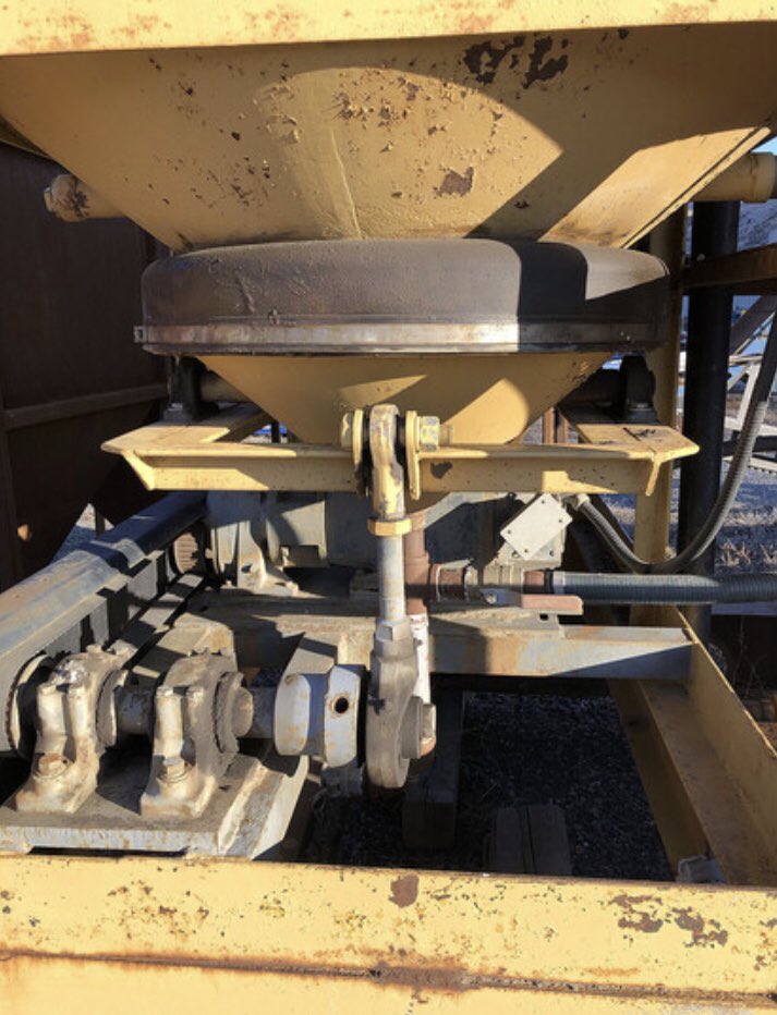 SavonaEquipment's tweet image. IRD quadplex mineral jig plant, consisting of 2-42in by 42in duplex jigs, stainless jig shot bed screen, water heater w/ gauges, rubber diaphragms. Mounted on skid. More info on website. savonaequipment.com/en/ird-42-in-q… #mineraljig #quadplex #jigseparator #jigconcentrator