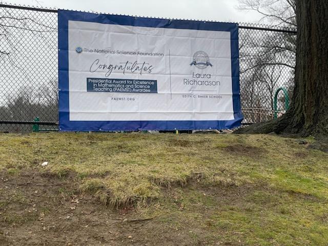 It is with the utmost pride that we congratulate Presidential Awardee for Excellence in Mathematics and Science Teaching, Baker School Grade 1 Teacher Laura Richardson! The #PAEMST Award is the highest honor STEM educators can achieve in the United States!