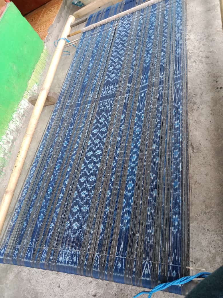 Kerajinan tangan tenunan asal Ende NTT