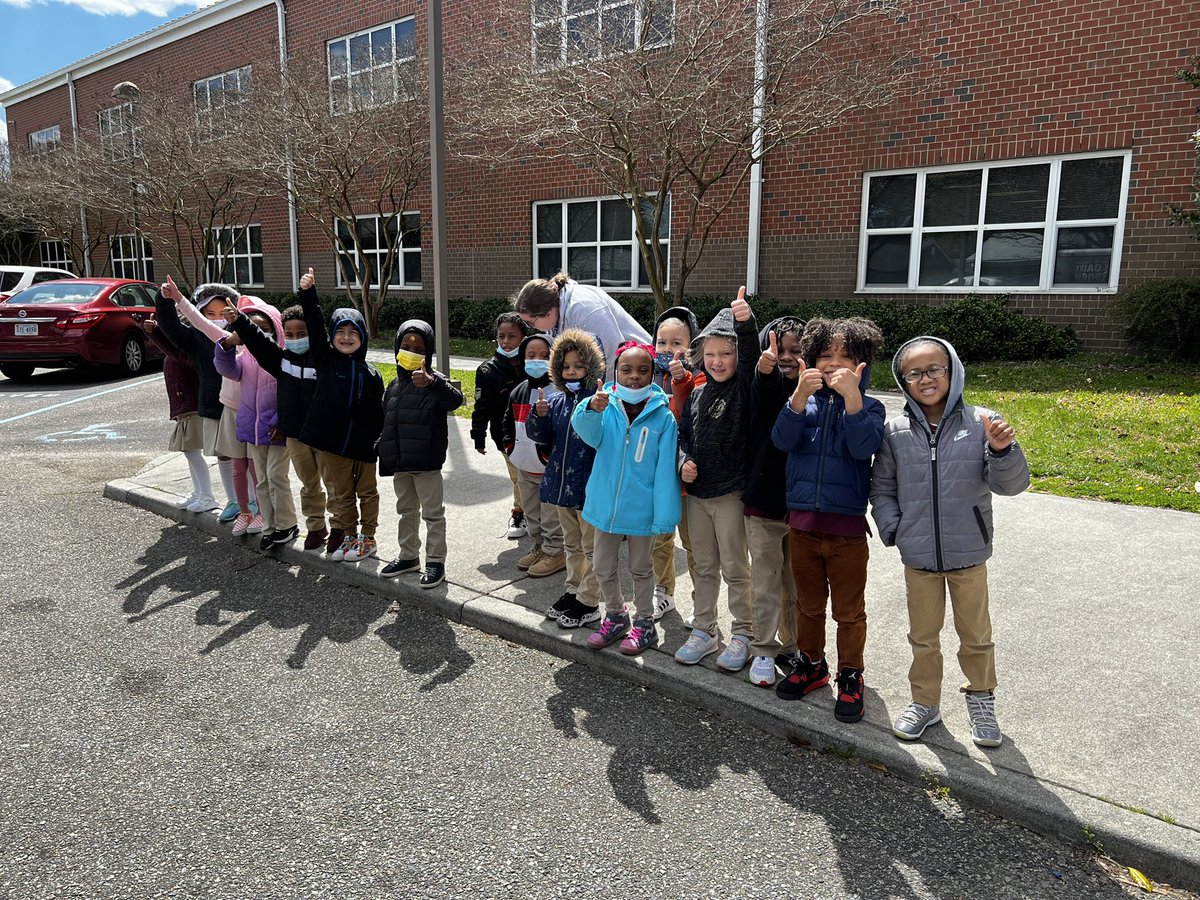 mspep26's tweet photo. Had such a fun visit from Southland Dairy Farm today! Kids loved meeting Clover &amp; learning about dairy cows! 🐄🐮 #CPES #kindergarten https://t.co/PlZpkQ9oeu