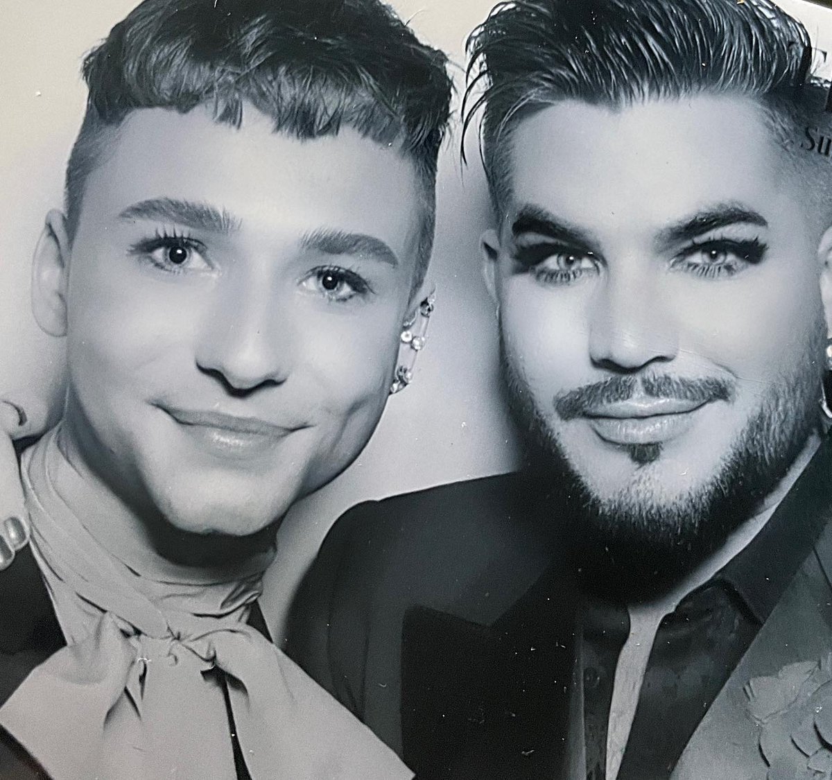 . <a href="/adamlambert/">ADAM LAMBERT</a> posted a photo with Oliver from last night! #EJAFOscars "done and dusted " 😍😍🥰❤️
instagram.com/p/Cbqw5iJpted/
