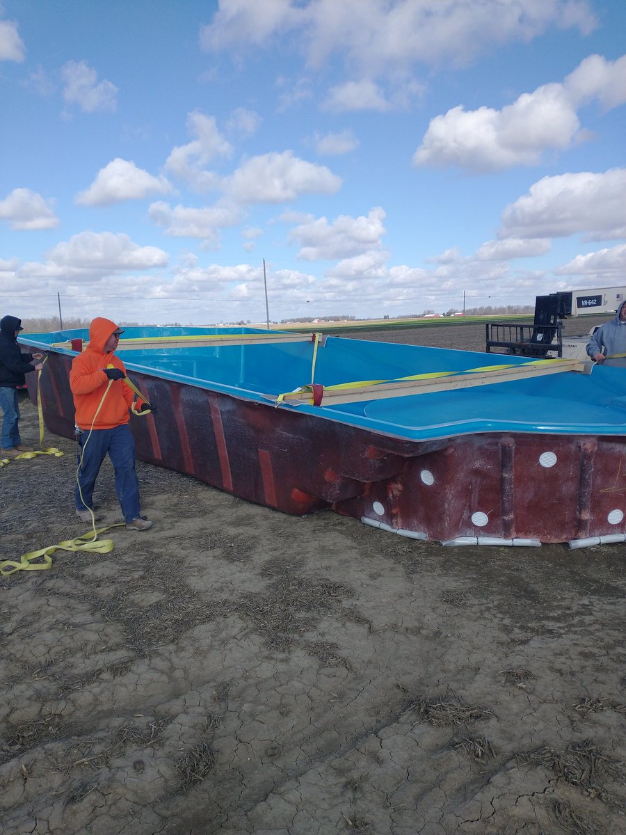 calapools's tweet photo. Successful pool drop today https://t.co/BEQkFpwPYN