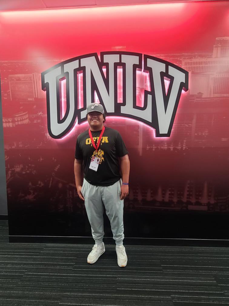 FFangupo59's tweet photo. Thank you @CoachBojay @coacharroyo  for an amazing visit to tour the facility and watch spring ball practice! @unlvfootball @coachtjwoods @coach_OFFA @coachrickards https://t.co/3CyKgTkhFZ