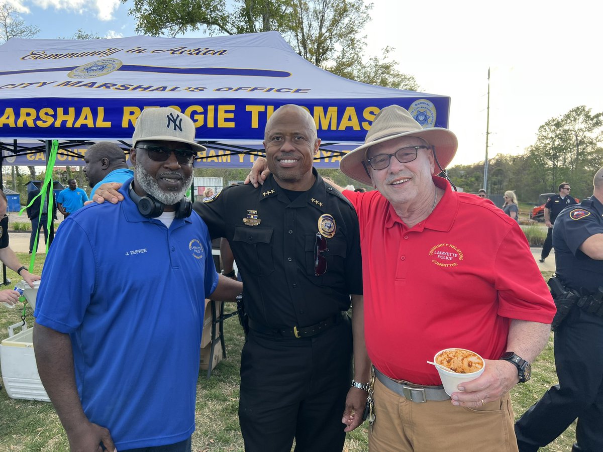 MarshalRThomas's tweet photo. Great times at the Meet &amp; Greet Lafayette Law Enforcement Community Relations Committee. Thank you to all who attended, thank you to @MoncusPark for hosting us, and thank you UL Lafayette Athletics Department for coming out.

#Community #LawEnforcement #LCMO #MarshalThomas https://t.co/oURbiBR6k6