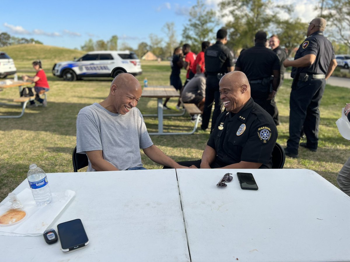 MarshalRThomas's tweet photo. Great times at the Meet &amp; Greet Lafayette Law Enforcement Community Relations Committee. Thank you to all who attended, thank you to @MoncusPark for hosting us, and thank you UL Lafayette Athletics Department for coming out.

#Community #LawEnforcement #LCMO #MarshalThomas https://t.co/oURbiBR6k6